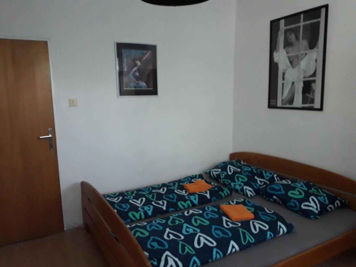 Apartman Na Jizni Оломоуц Экстерьер фото
